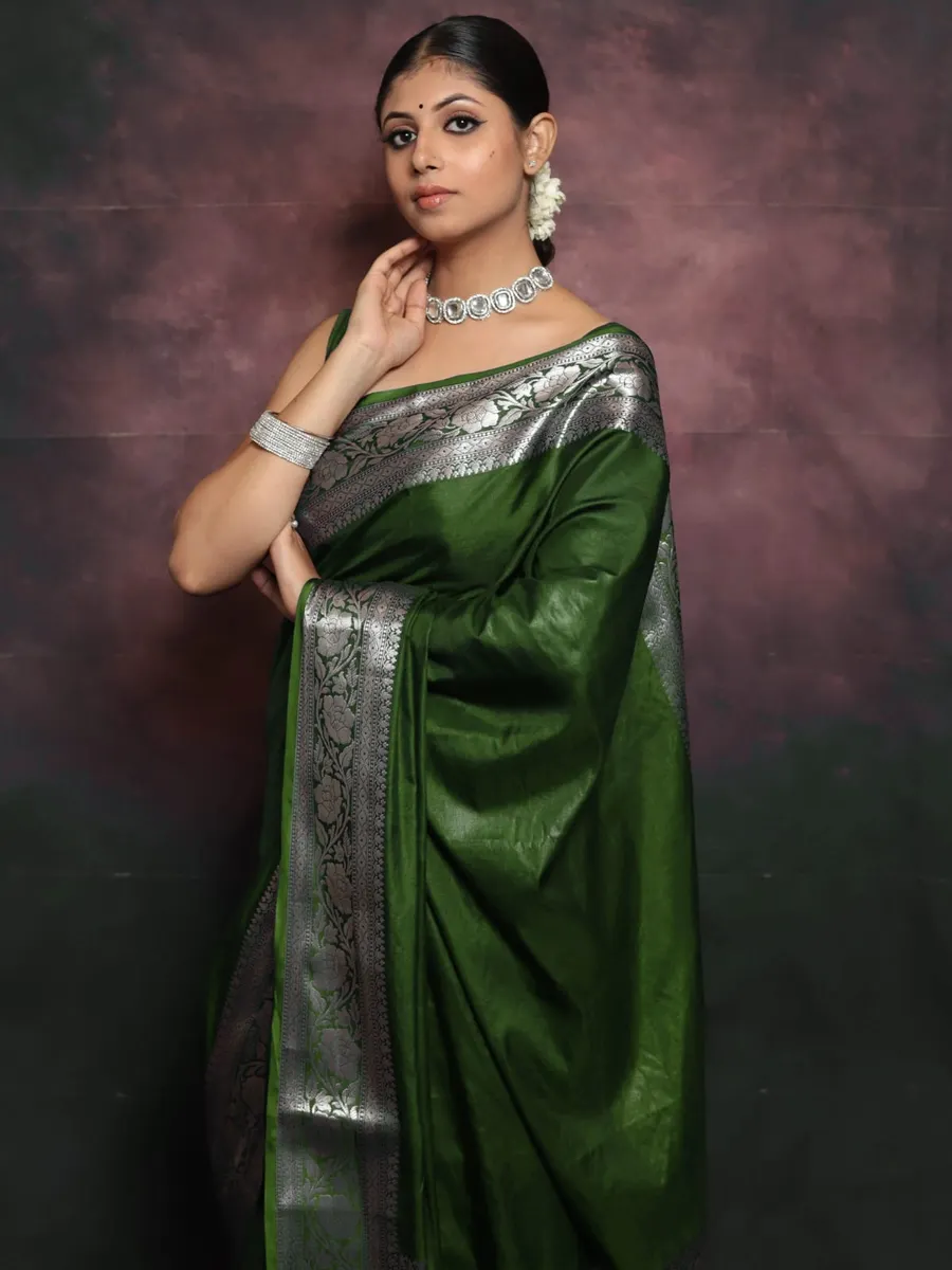 Katan Mango Silk Banarasi Jacquard Zari Border Design Saree